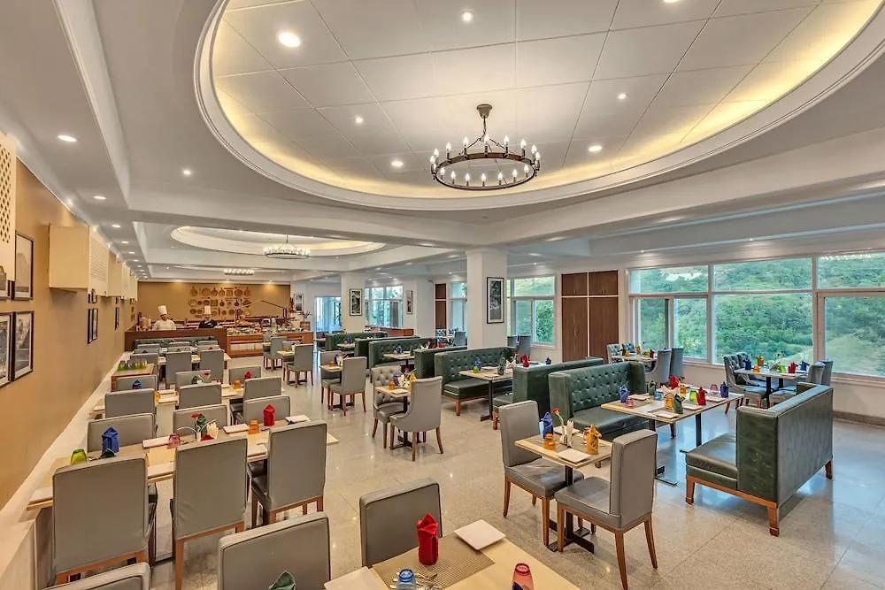 **** Resort Club Mahindra Kandaghat India