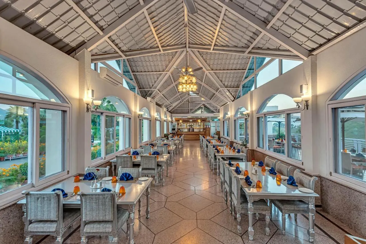 Resort Club Mahindra Kandaghat