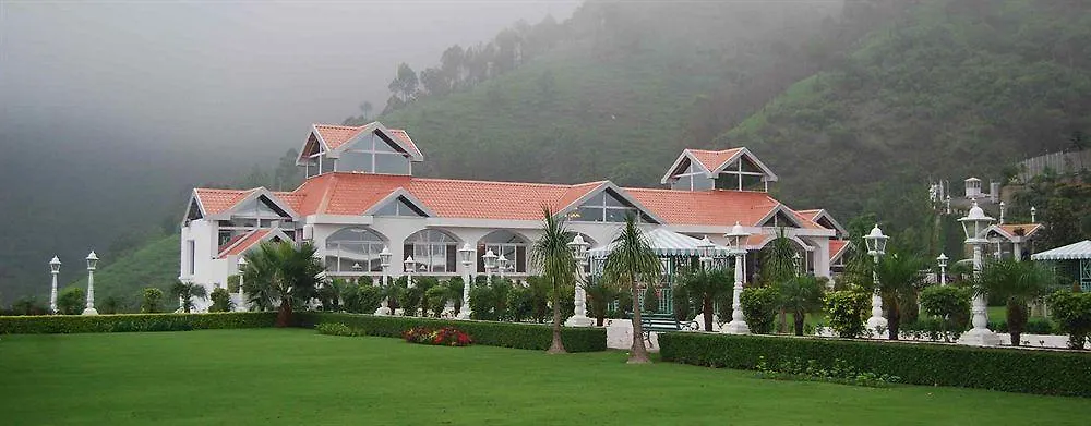 Club Mahindra Kandaghat Resort