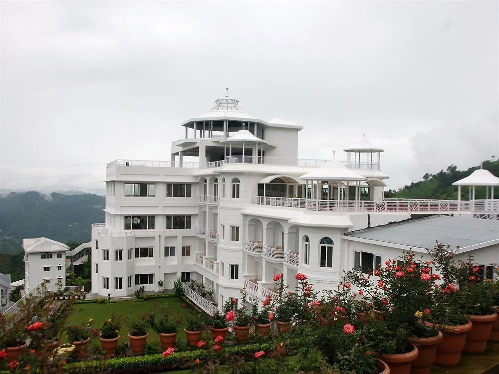 Club Mahindra Kandaghat Resort